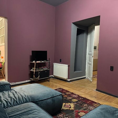Freedom Square Flat Apartment Тбилиси Екстериор снимка
